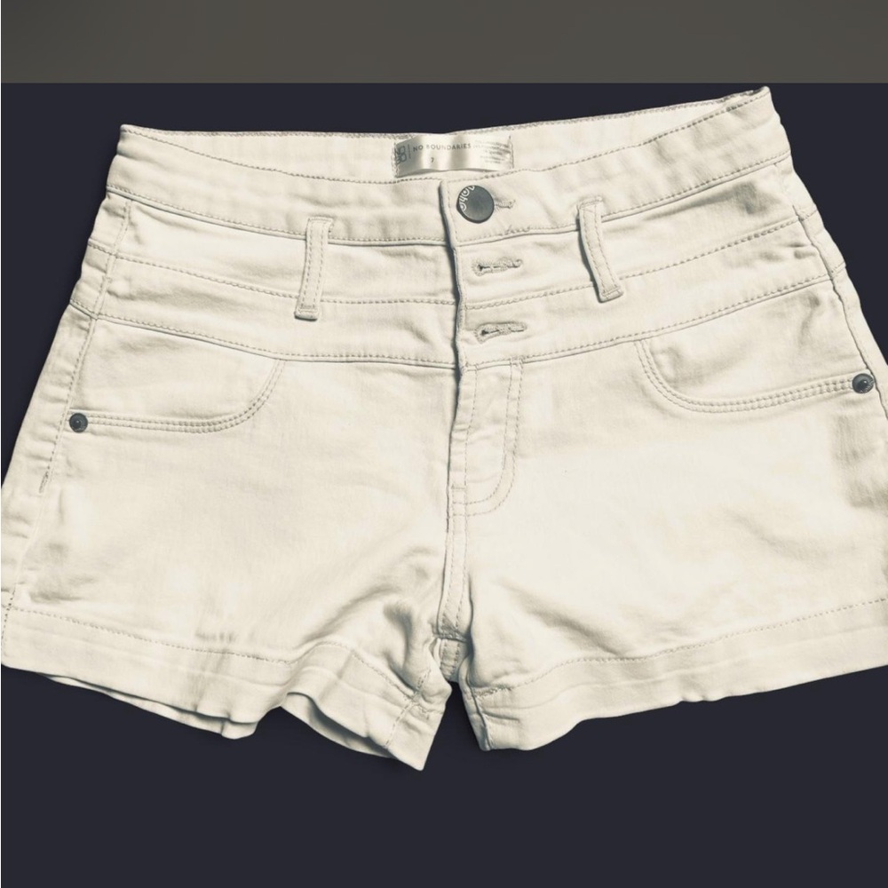 White high waisted denim stretchy shorts size 7